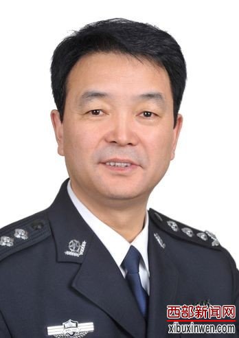 杜航伟 杜航伟