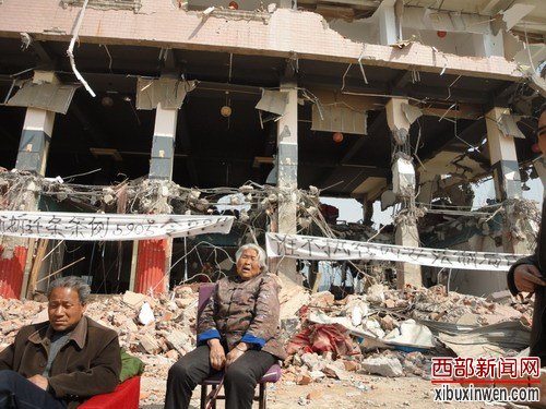 “眼看他起高楼,眼看他宴宾客,眼看他楼塌了。”这句话对王来祥而言是再恰当不过了。