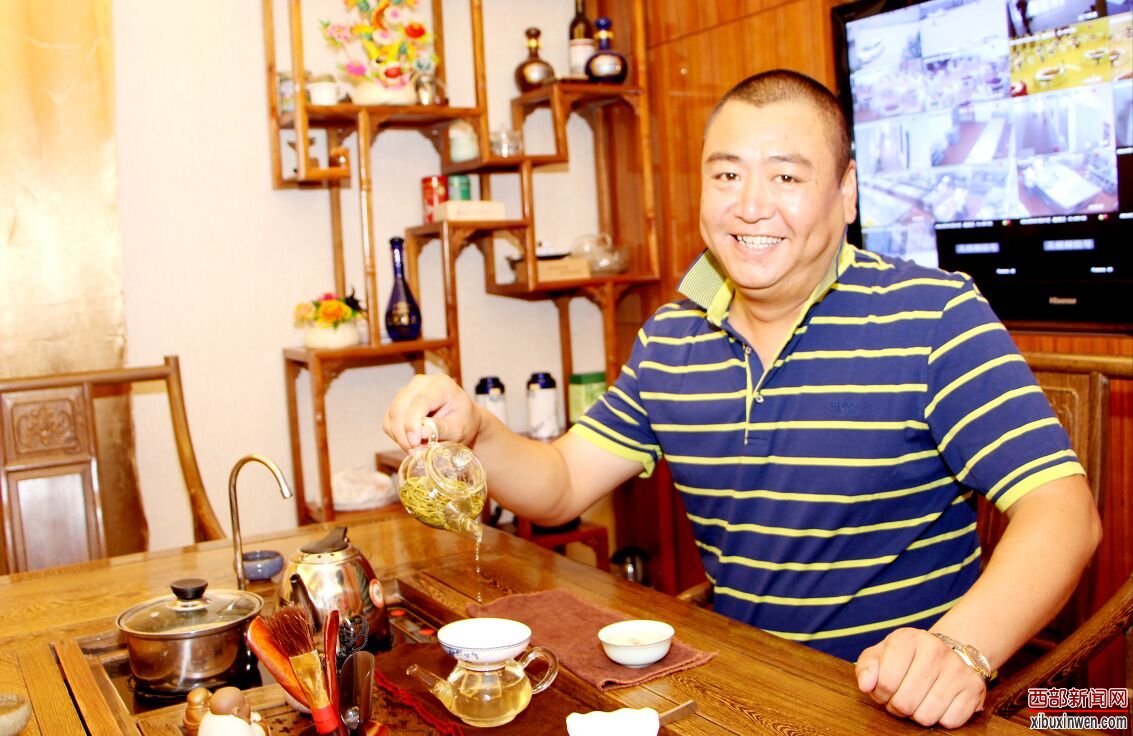 三原县老百姓大厨房王锋—菜无定式人有恒心