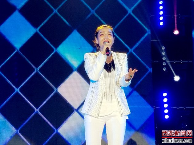 神木居然之家居然之夜暨方小菲个人演唱会